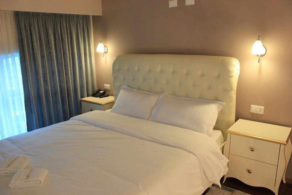 Daku Hotel Yrsheku